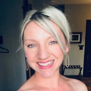 Meet your Posher, Beth